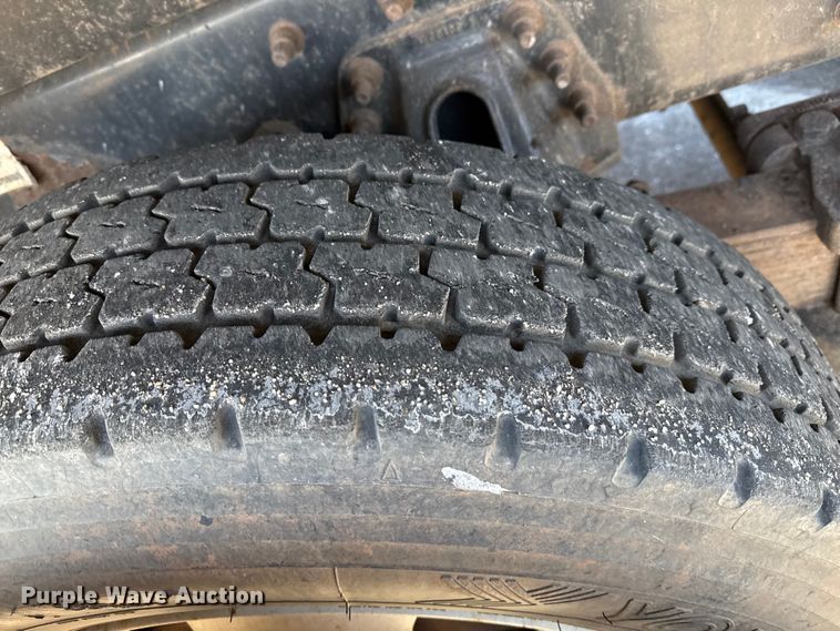 image for item EP2958 2007 International 7400 dump truck