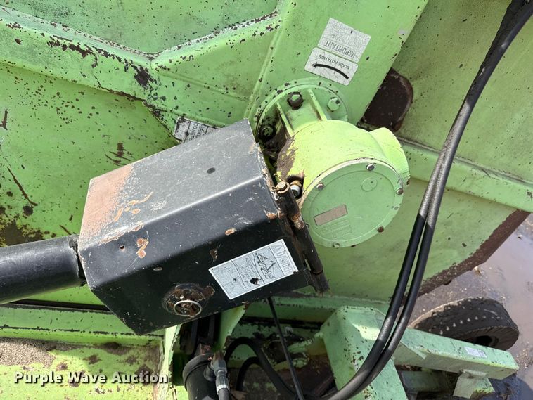 image for item EP2960 2007 Schulte XH1500 batwing rotary mower