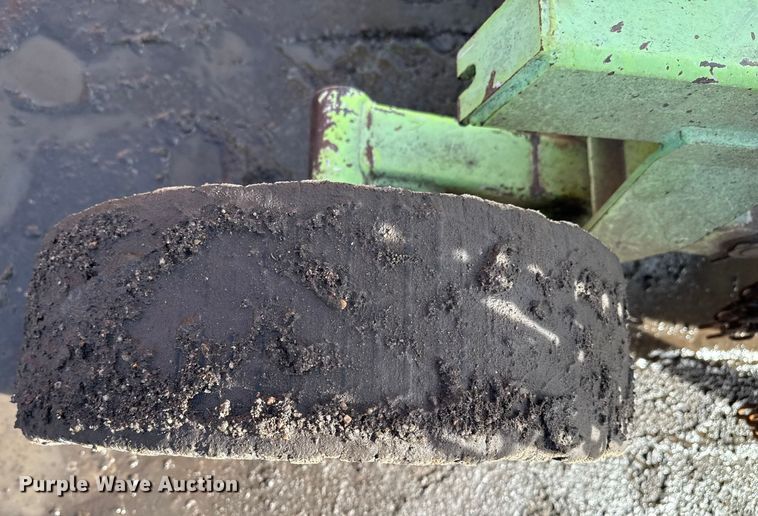 image for item EP2960 2007 Schulte XH1500 batwing rotary mower