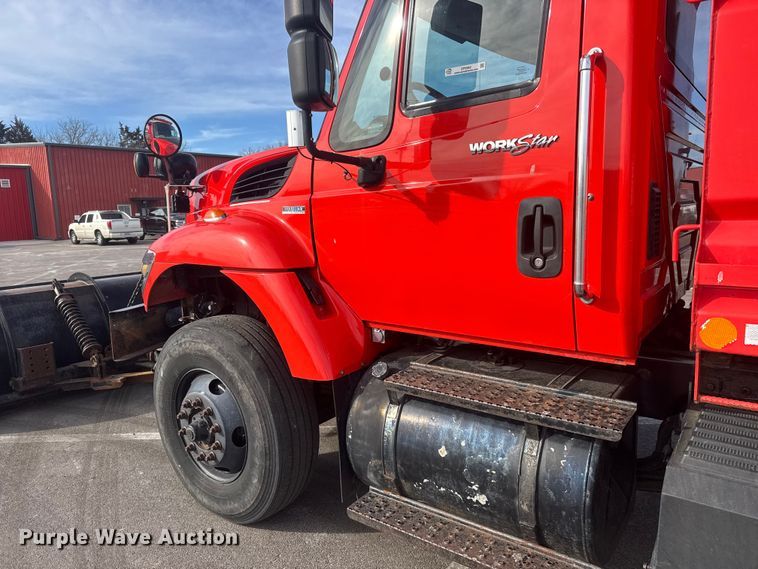 image for item EP2962 2009 International WorkStar 7500 dump truck