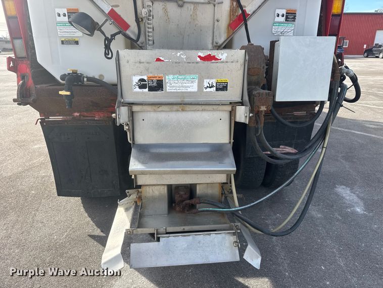 image for item EP2962 2009 International WorkStar 7500 dump truck