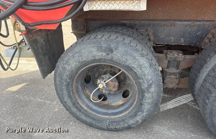 image for item EP2962 2009 International WorkStar 7500 dump truck