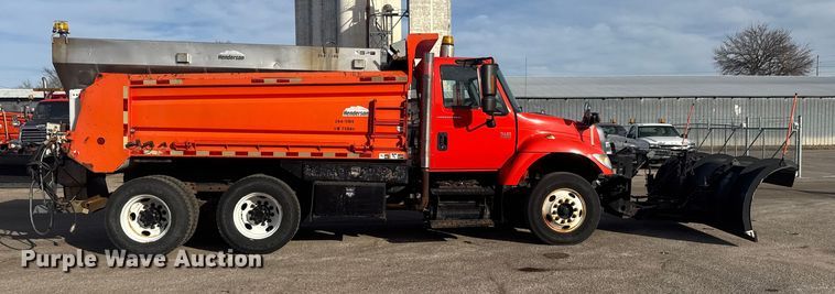 image for item EP2963 2007 International WorkStar 7400 dump truck