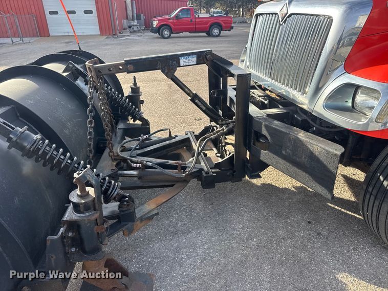 image for item EP2963 2007 International WorkStar 7400 dump truck