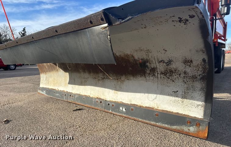 image for item EP2963 2007 International WorkStar 7400 dump truck