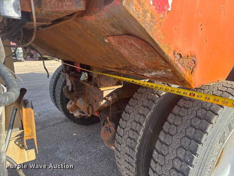 image for item EP2963 2007 International WorkStar 7400 dump truck