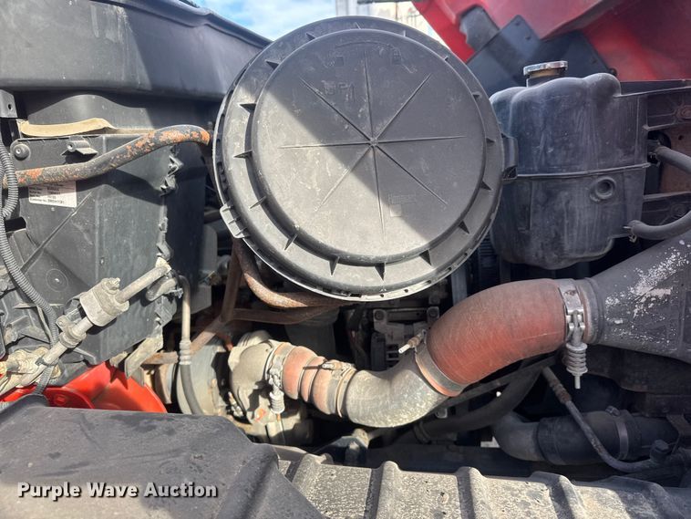 image for item EP2963 2007 International WorkStar 7400 dump truck