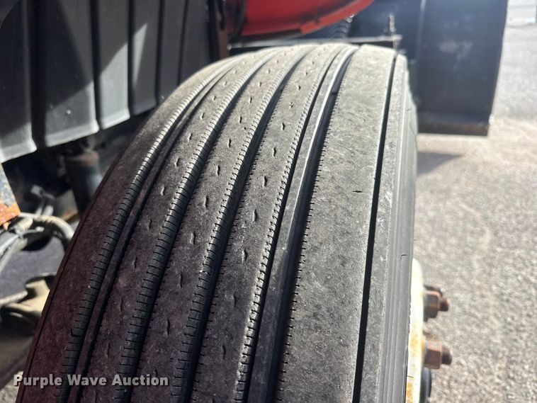 image for item EP2963 2007 International WorkStar 7400 dump truck