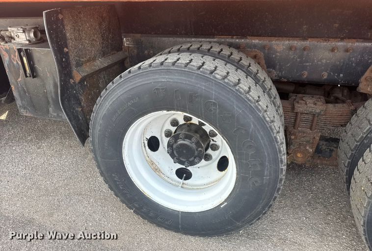 image for item EP2963 2007 International WorkStar 7400 dump truck