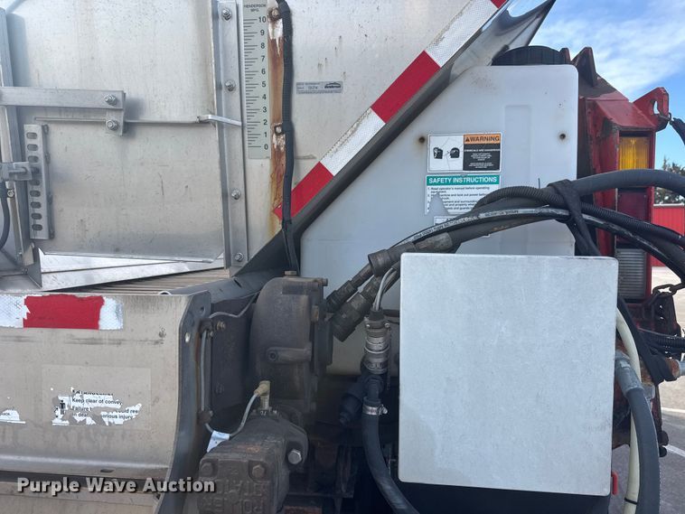 image for item EP2964 2009 Sterling L7500 Series dump truck