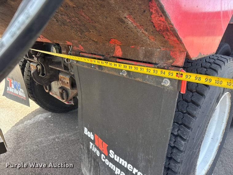 image for item EP2964 2009 Sterling L7500 Series dump truck