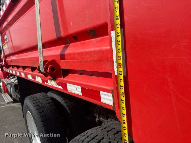 image for item EP2964 2009 Sterling L7500 Series dump truck