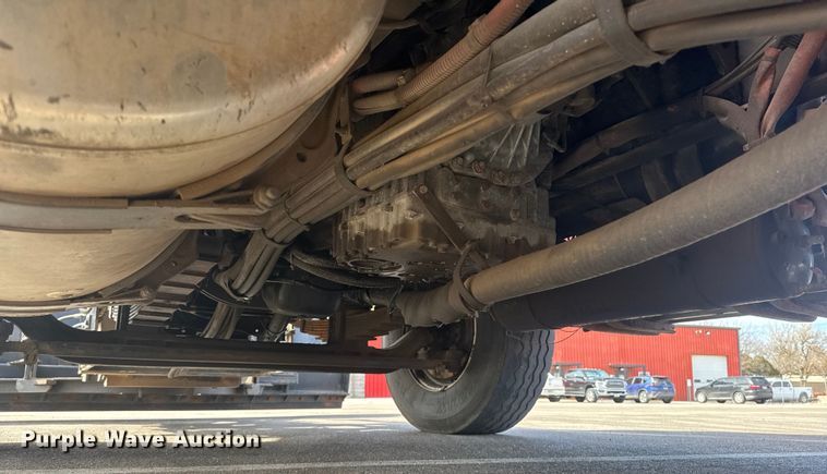 image for item EP2964 2009 Sterling L7500 Series dump truck