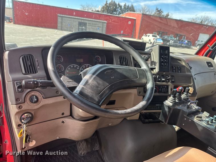 image for item EP2964 2009 Sterling L7500 Series dump truck