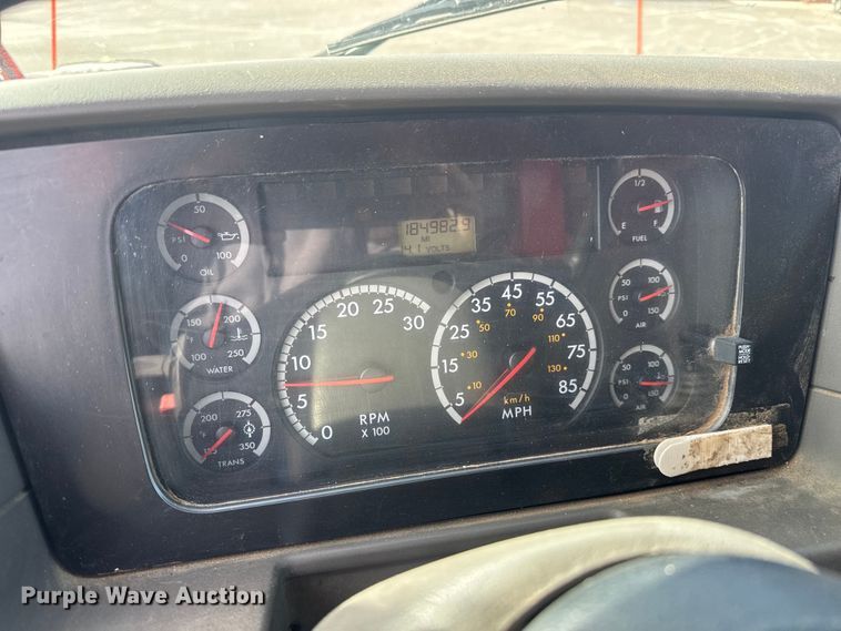 image for item EP2964 2009 Sterling L7500 Series dump truck