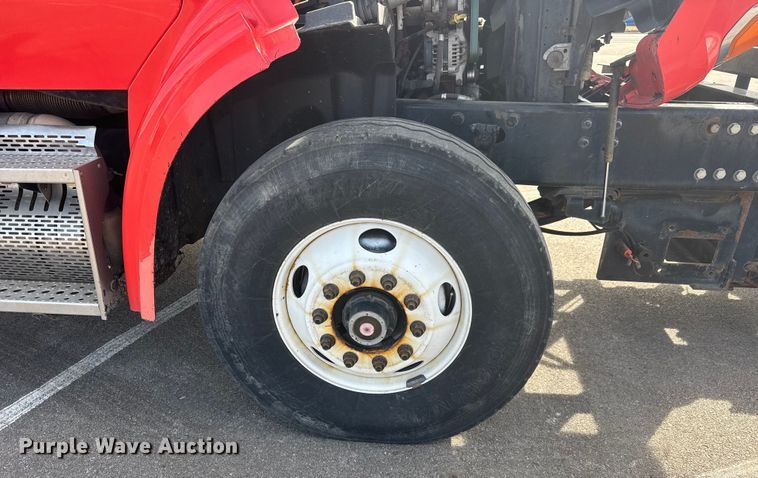 image for item EP2964 2009 Sterling L7500 Series dump truck