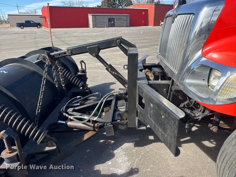 image for item EP2965 2007 International WorkStar 7400 dump truck