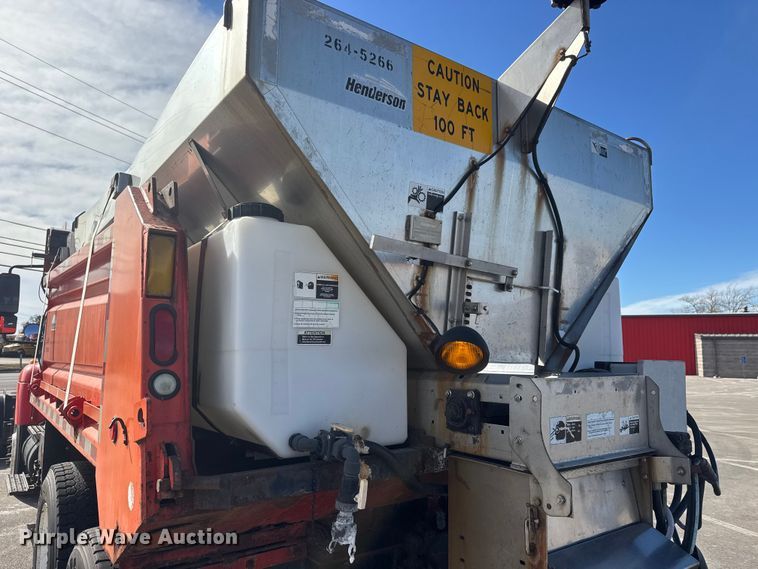 image for item EP2965 2007 International WorkStar 7400 dump truck