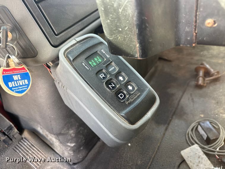 image for item EP2965 2007 International WorkStar 7400 dump truck