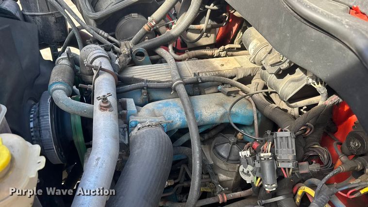 image for item EP2965 2007 International WorkStar 7400 dump truck