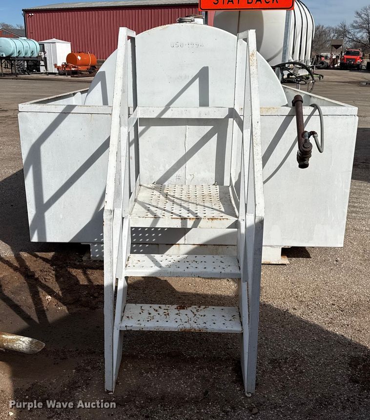 image for item EP2966 Fuel tank