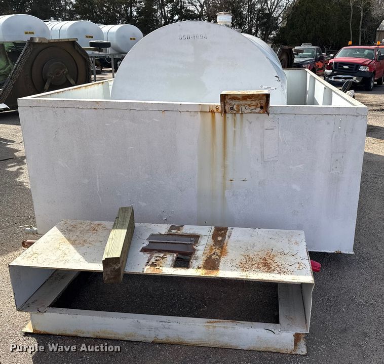 image for item EP2966 Fuel tank