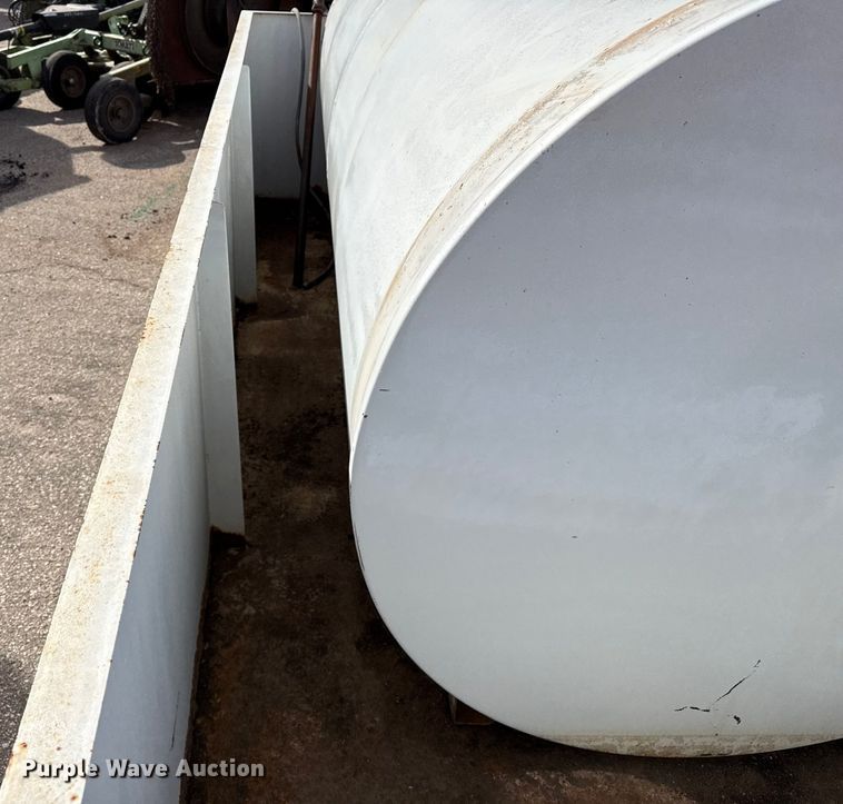 image for item EP2966 Fuel tank