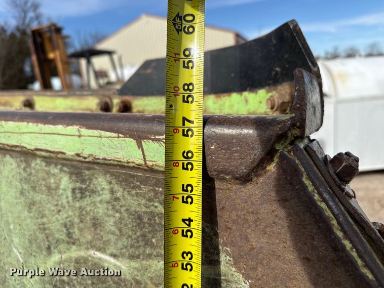 image for item EP2968 2008 Schulte XH1500 batwing rotary mower