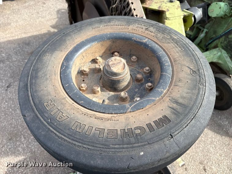 image for item EP2968 2008 Schulte XH1500 batwing rotary mower