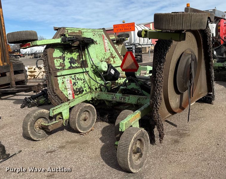 image for item EP2969 2001 Schulte XH1500 batwing rotary mower