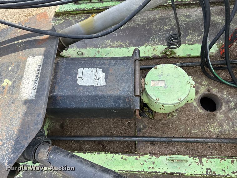 image for item EP2970 2001 Schulte XH1500 batwing rotary mower