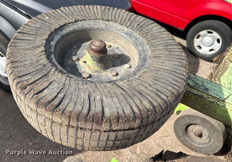 image for item EP2970 2001 Schulte XH1500 batwing rotary mower