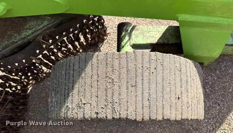 image for item EP2970 2001 Schulte XH1500 batwing rotary mower