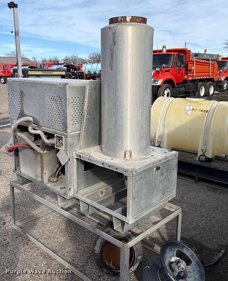 image for item EP2971 Alkota 4202 NG UL hot pressure washer