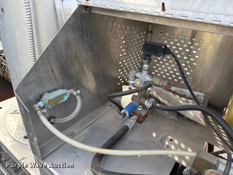 image for item EP2971 Alkota 4202 NG UL hot pressure washer