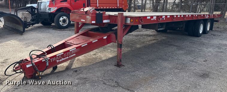 image for item EP2972 2006 Trail-Eze TE401 tilt deck equipment trailer