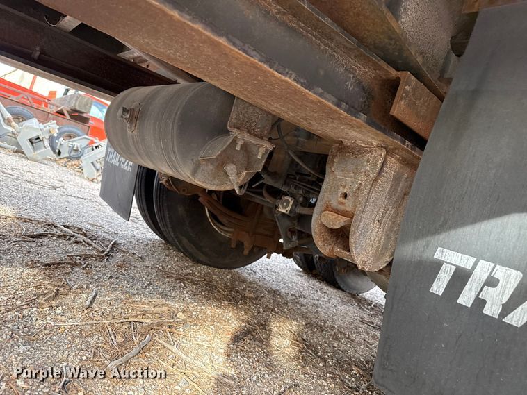 image for item EP2972 2006 Trail-Eze TE401 tilt deck equipment trailer