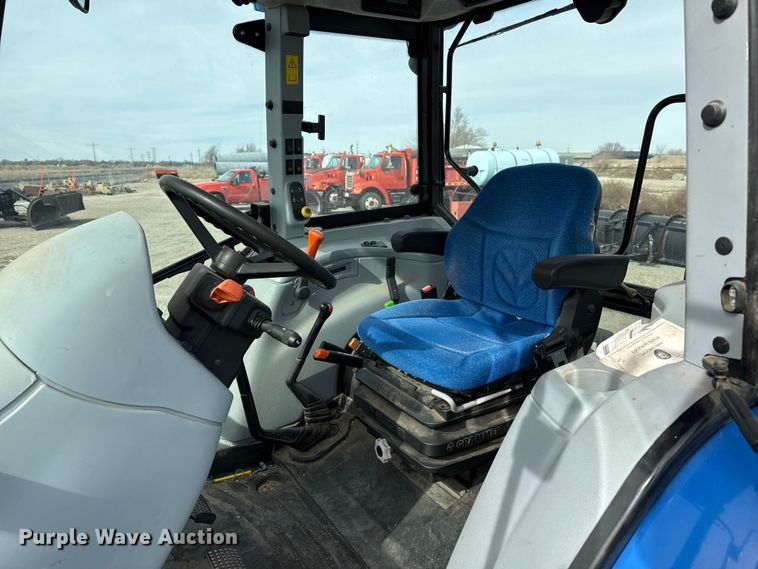 image for item EP2974 2011 New Holland T5070 MFWD tractor