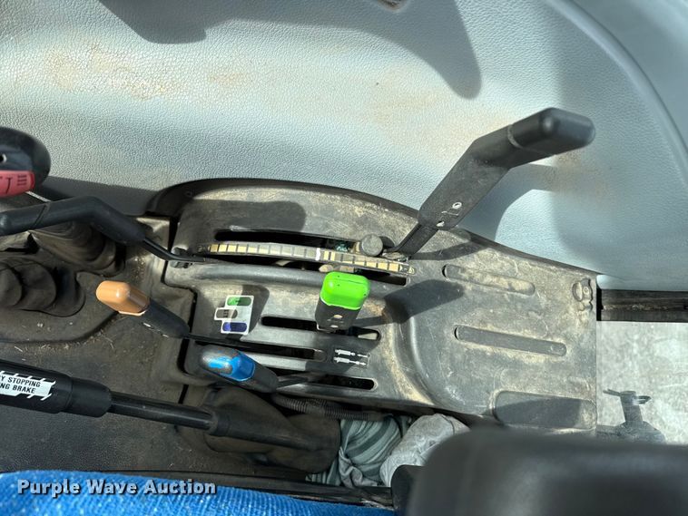 image for item EP2974 2011 New Holland T5070 MFWD tractor