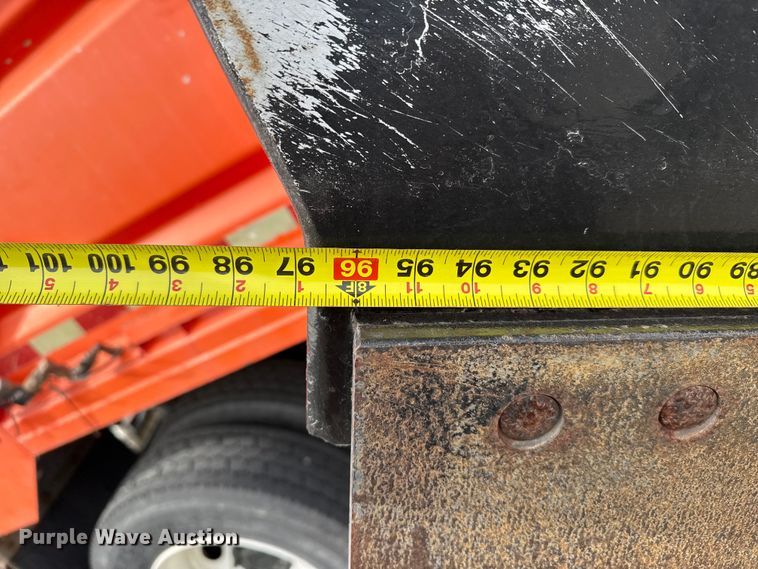 image for item EP2975 2005 International 7400 dump truck