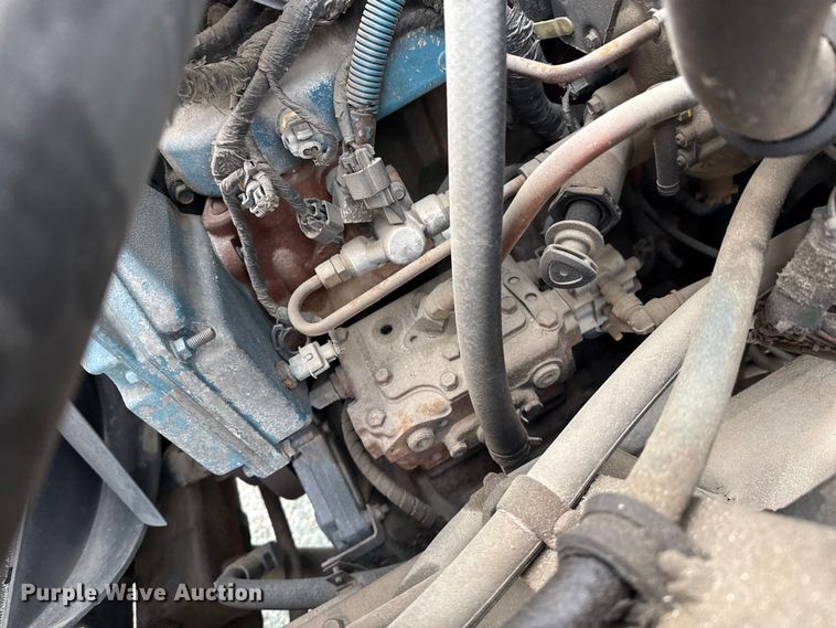 image for item EP2975 2005 International 7400 dump truck