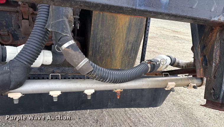 image for item EP2976 2007 International 7400 dump truck