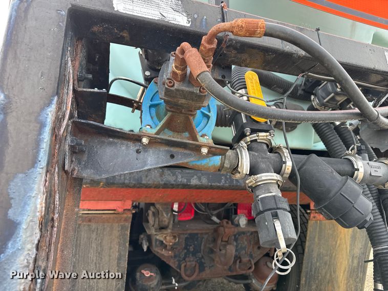 image for item EP2976 2007 International 7400 dump truck