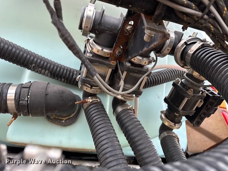 image for item EP2976 2007 International 7400 dump truck