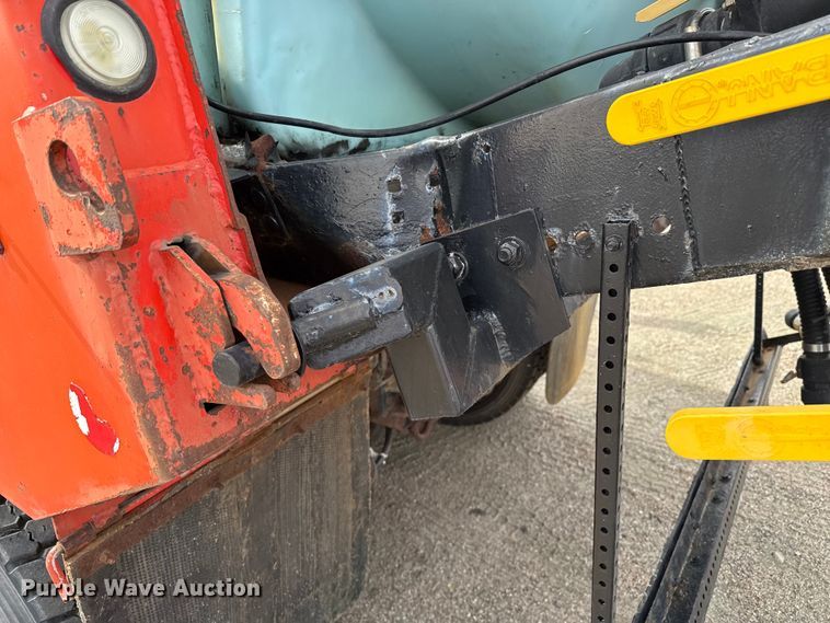 image for item EP2976 2007 International 7400 dump truck