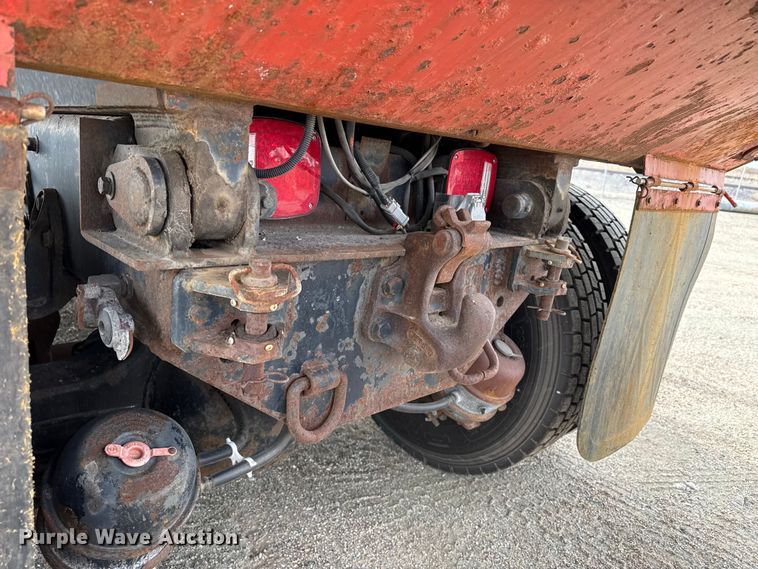 image for item EP2976 2007 International 7400 dump truck