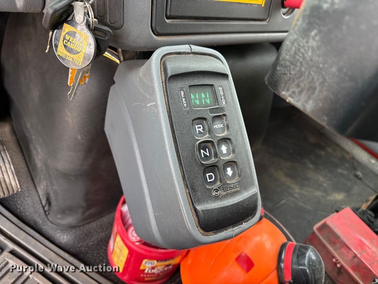 image for item EP2976 2007 International 7400 dump truck