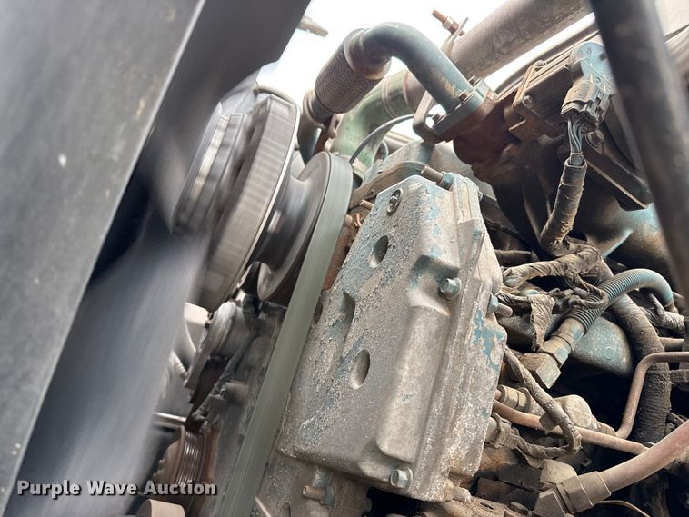 image for item EP2976 2007 International 7400 dump truck