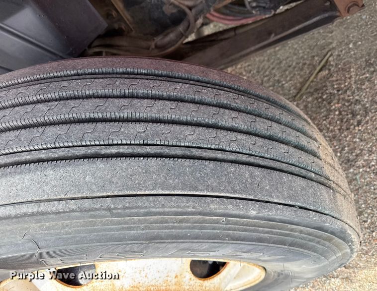 image for item EP2976 2007 International 7400 dump truck