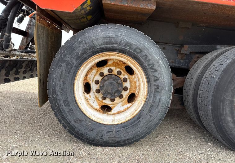 image for item EP2976 2007 International 7400 dump truck